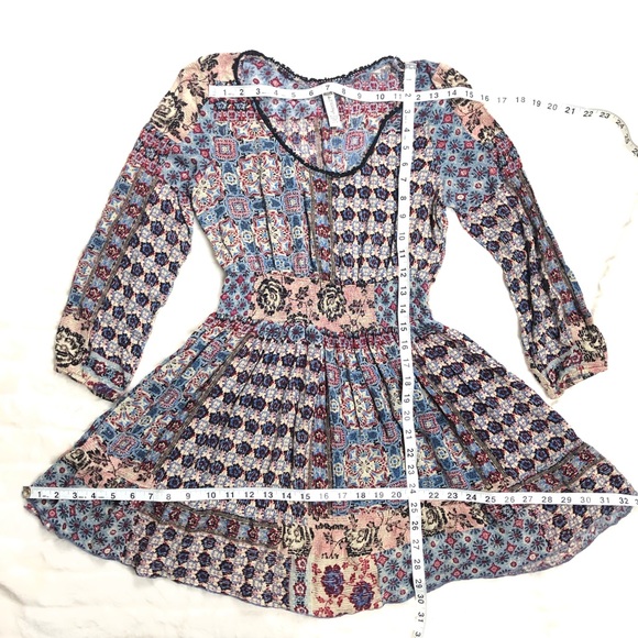 American Rag Dress Women’s M Blue Red Black Ivory Floral Geometric Pattern - Picture 7 of 7